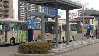 弘前駅前　バス発着（8時32分～8時48分）　2020.04.18　In front of Hirosaki Station, Bus