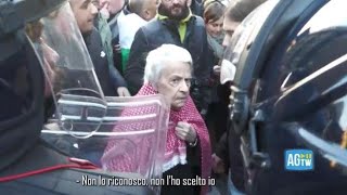 Milano, il carabiniere all’anziana signora: «Mattarella non è il mio Presidente, non lo...