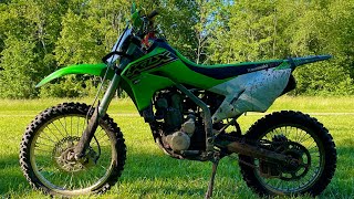 Can a 2021 KLX230R go up a hill - or - Can a 6’5 man ride a KLX230r uphill?