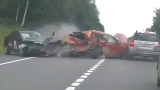 Deadly and tragic accident in Russia 2016 Shocking Car crash compilation