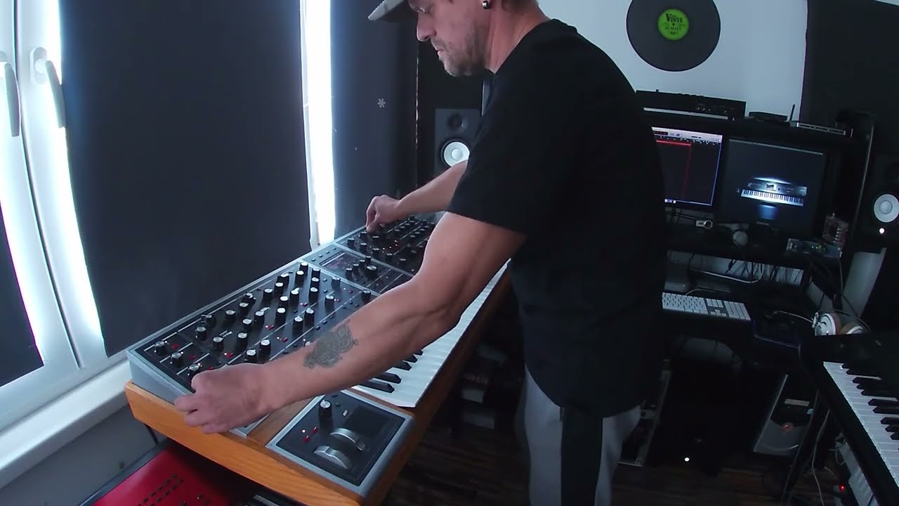 Moog One Demo Youtube