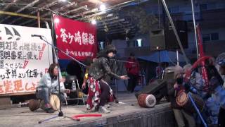 即興楽団UDje(　) 「ウジャ」　釜ヶ崎三角公園ライブ（その１）