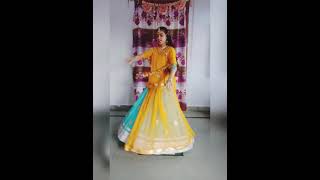 ghaghro ! ruchika jangid / new haryanvi song...rajsthani dance with nikita...