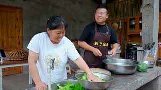 佳玲考科目一顺利通过，桃子早早买了条黑鱼，中午做鱼火锅庆祝下