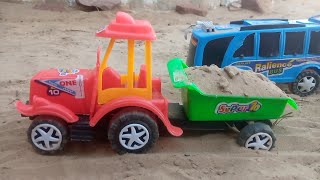 बच्चों के लिए छोटे ट्रैक्टर खिलौना विडियो ।  बच्चों के लिए खिलौना सीखने के विडियो । (3)