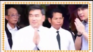 คลิปนายอภิสิทธิ์ เวชชาชีวะ เคารพศพ ปอ ทฤษฎี ที่วัดกลางพระอารามหลวง