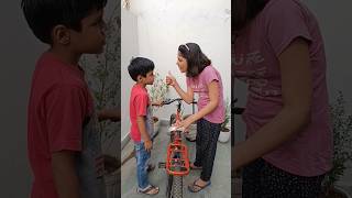 bhagwan mujhe ladke se ladki bna do😭🙏🙏 #shorts #funny #ytshorts #viral