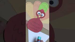 Make a THANKFUL TURKEY Craft with Free Printables