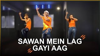 Sawan Main Lag Gayi Aag | whatsapp status| new dance status| ginny weds sunny ||