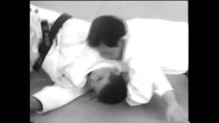 Judo - Kuzure-kami-shiho-gatame