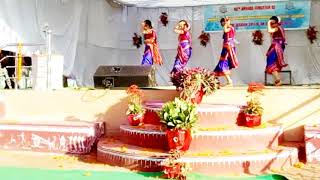 Sambalpuri girl dance , khariar auto. College 2018