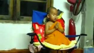 เณรน้อย 3 ขวบให้พร น่ารักมากๆ   Thai Little Monk   YouTube