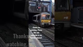 Chiltern Railway Class 168 for London Marylebone clears the tunnel at Birmingham Moor St. 11.01.2023