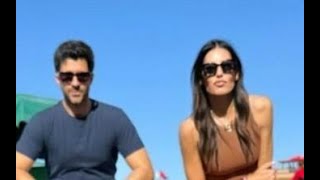 Elisabetta Gregoraci e il fidanzato Giulio Fratini in vacanza insieme all’estero per il ponte del 25