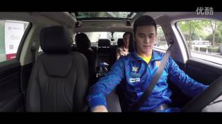 Sun Yang 孫楊 20151025 serving as a driver to help charities - 1