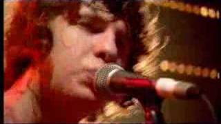 The Kooks - She Moves In Her Own Way (TMF Show)