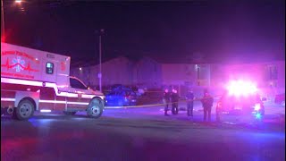 SAPD: 1 man dead, 1 wounded in shooting in Northwest Side apartment parking lot