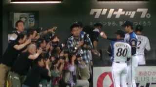 2013.6.1　日本ハム　大谷翔平　プロ初勝利ウイニングボールは「両親に」