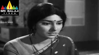 Jeevitha Chakram Movie Sharada and Vanisri Emotional | NTR, Vanisri, Sharada | Sri Balaji Video