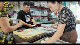 Gấp Rút Làm Lạp Xưởng và Bánh Bao: Bếp nhà Nam Việt