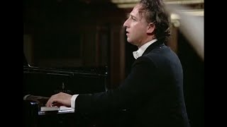 マウリツィオ・ポリーニ／ブラームス : ピアノ協奏曲 第2番 変ロ長調 作品83 《第1楽章》