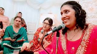 Deep Kamal Ladies Sangeet UK (ਹਾੜਾ ਨਣਦੇ ਰੋਦਾ ਚੱਕੀ ਨੀ ਪੱਪੀ ਨੂੰ)