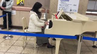 ストリートピアノ【雪の華】@要町駅改札