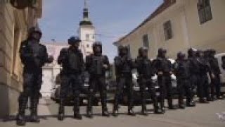 War veterans protest against the government