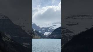 Lake Louise in Banff National Park, Canada | 班夫國家公園的路易斯湖