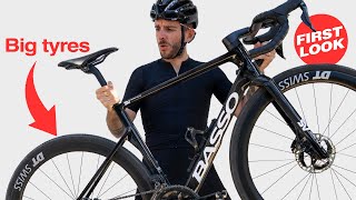 Finally A superbike MADE for consumers? - Basso SV First Look