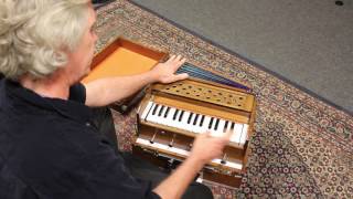 MM Mini Harmonium