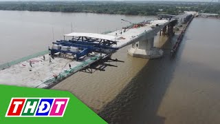 Hợp long cầu Đại Ngãi 2 sau hơn 1 năm thi công | THDT