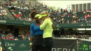 Serena Williams comforts crying and injured Sabine Lisicki