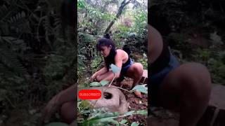 Very resourceful GIRL 🤯|outdoor cooking#camping #survival #bushcraft #outdoors
