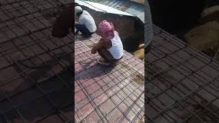 छत का सरिया बांधने का तरीका || chhat par sariya bandha ja raha hai #short #construction