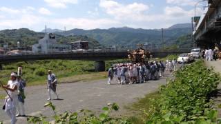 居神神社　神輿　浜降り前 2013