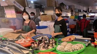 中型白鯧 一籃300!? 重點是 老闆女兒真可愛 高清版本 永安漁港 seafood fishport / 台湾魚の港 / 대만 생선 항구