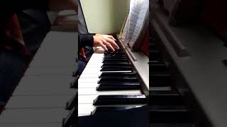 Piano zaj 180 phau cov ntseeg Yexus phau nkauj..