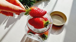 WITHOUT FREEZING! WITHOUT REFRIGERATOR!! I store STRAWBERRIES  for 5 years without damage#strawberry