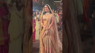 Anant Ambani wife Radhika Merchant kitni emotional hai na...😭| Bollywoodlogy| Dekha Tenu Pehli Song