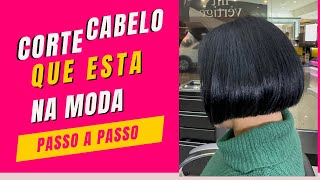 Corte Chanel  clássico