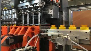 How a Extrusion Blow Molding machine works? (In production)