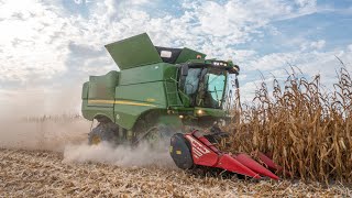 John Deere S680i + Capello Diamant 8 row 🌽 | Massignani