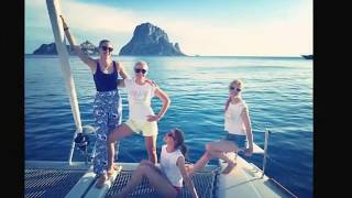 Bachelorette, bachelor party on a sailing yacht in Athens