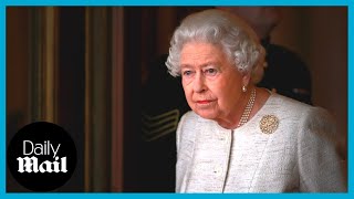 Queen Elizabeth dead at 96: Queen Elizabeth II dies plunging world that loved her into mourning