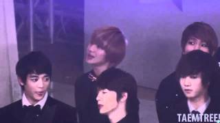 -301210- Cute Taemin blowfish face + singing by himself fancam HD