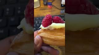 Checkout these fruit bites 😊 #shortsvideo #pastries  #foodshorts