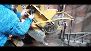 Vermeer sc252 Stump Cutter Drive wheel Scwelling part 1Rus's Take. Please like and subscribe.