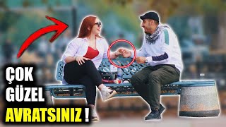 KÖY AĞASI OLUP ŞEHİRDE GÜZEL KIZ TAVLAMAK / GÜLMEKTEN YARILDI !!