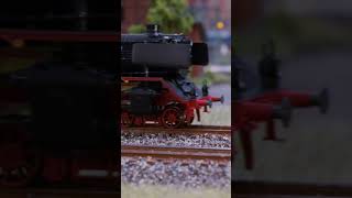 Class 01 - The steam locomotive for H0 fans! 🚂🔥 - #märklin 39004